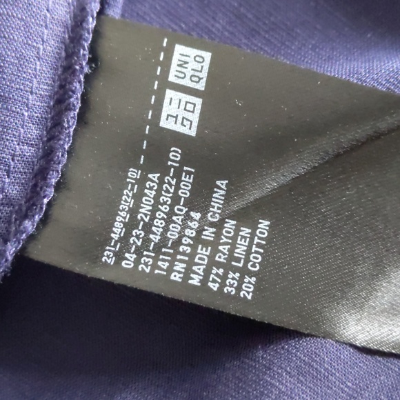 NWT | Uniqlo | button down shirt - Picture 8 of 8